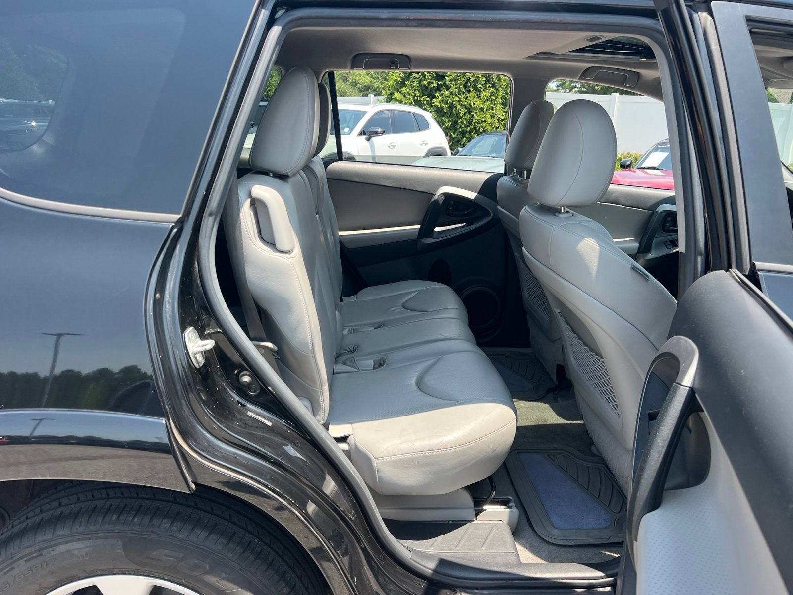 Used 2012 Toyota RAV4 Limited w/ Premium Plus Value Pkg FWD image 26