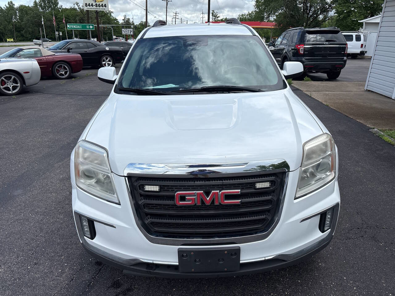 Used 2016 GMC Terrain SLE w/ Technology Package AWD/4WD image 8