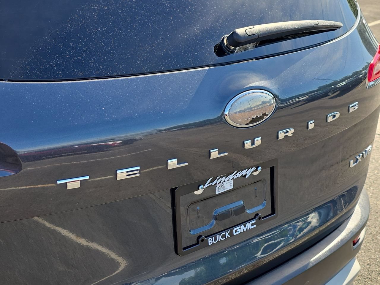 Used 2020 Kia Telluride LX FWD image 32