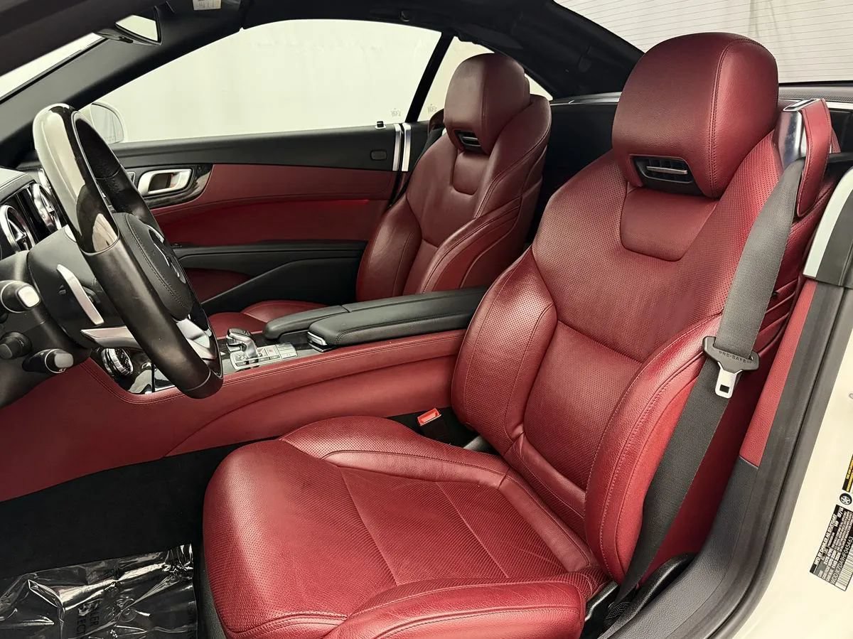 Used 2017 Mercedes-Benz SL 550 image 14