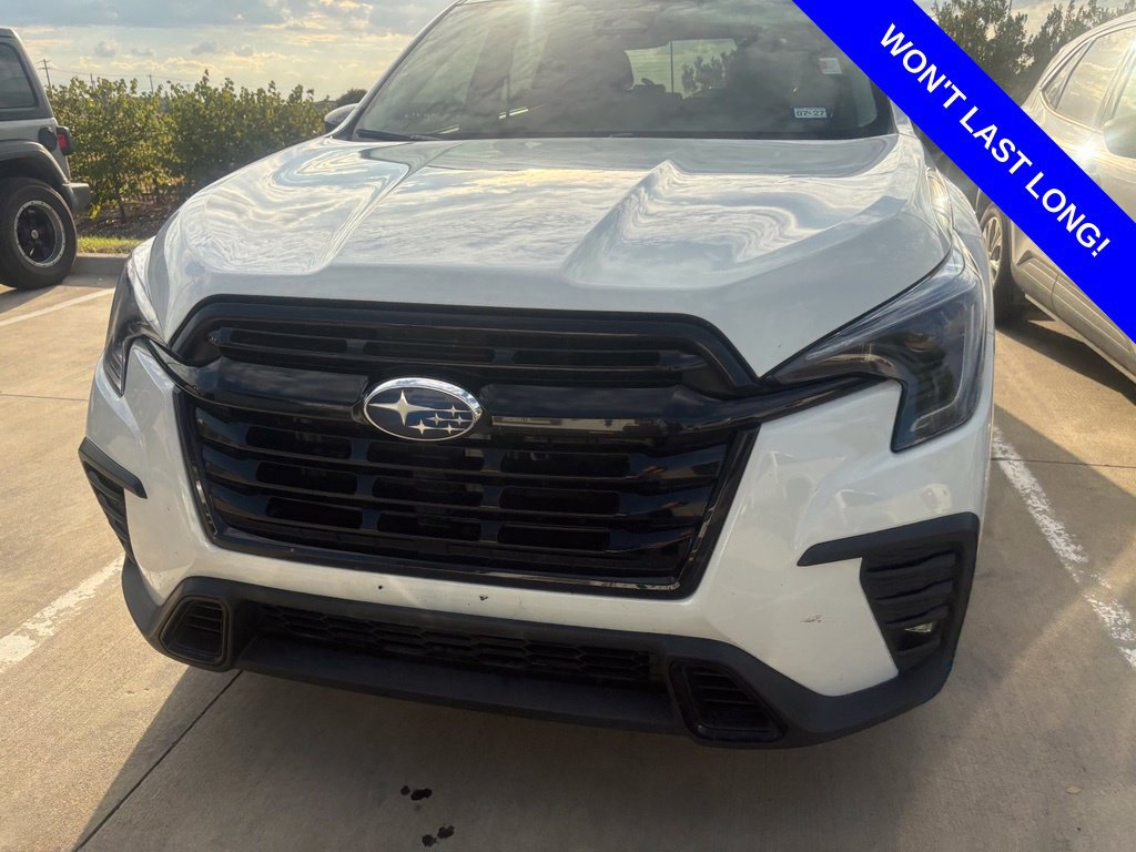 Used 2024 Subaru Ascent Onyx Edition AWD/4WD image 2