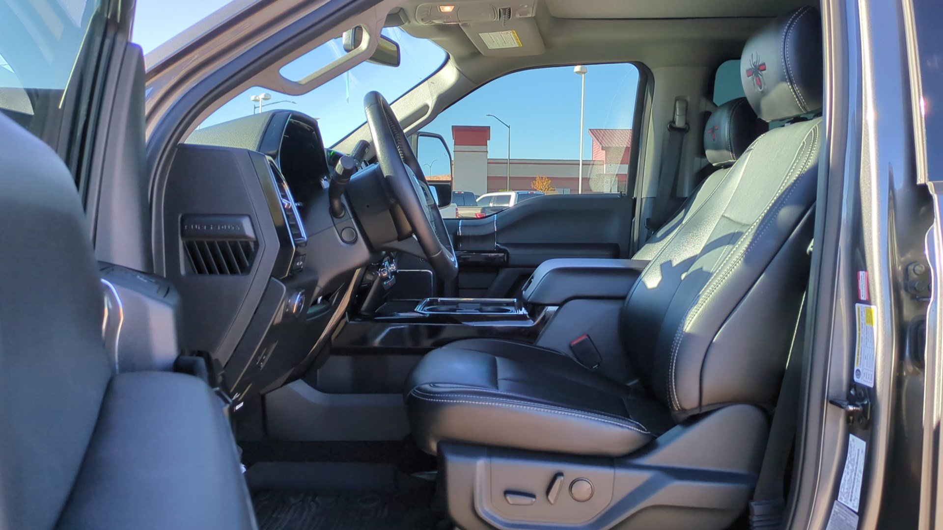 Used 2021 Ford F250 Lariat image 14