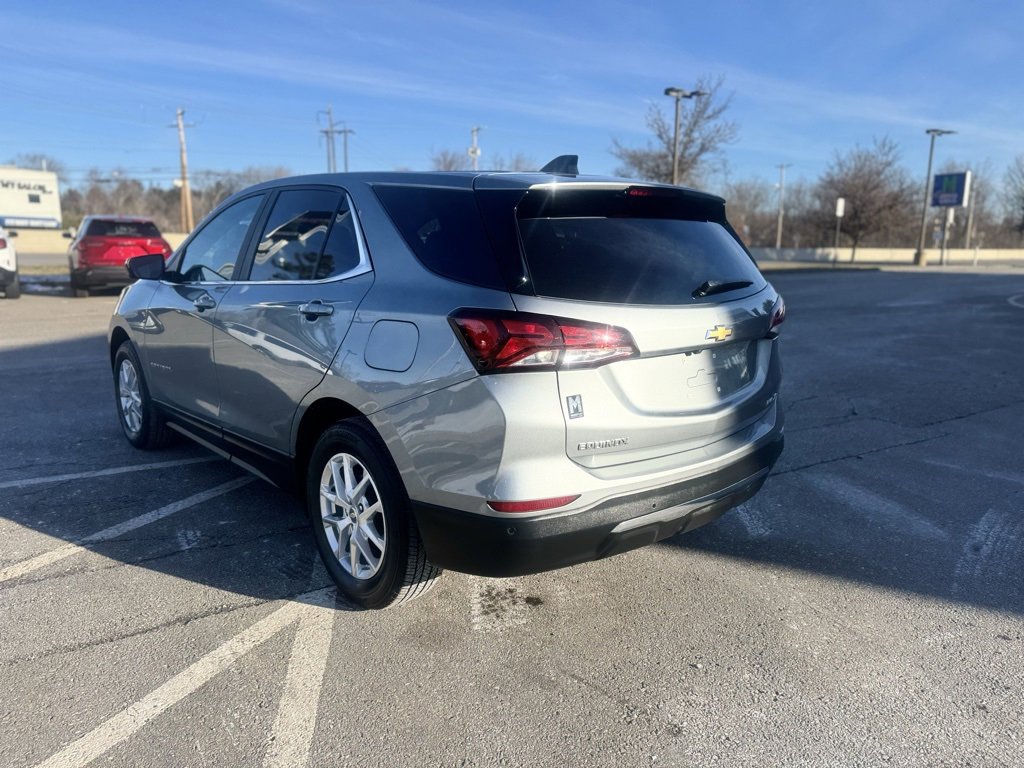 Used 2023 Chevrolet Equinox LT image 4