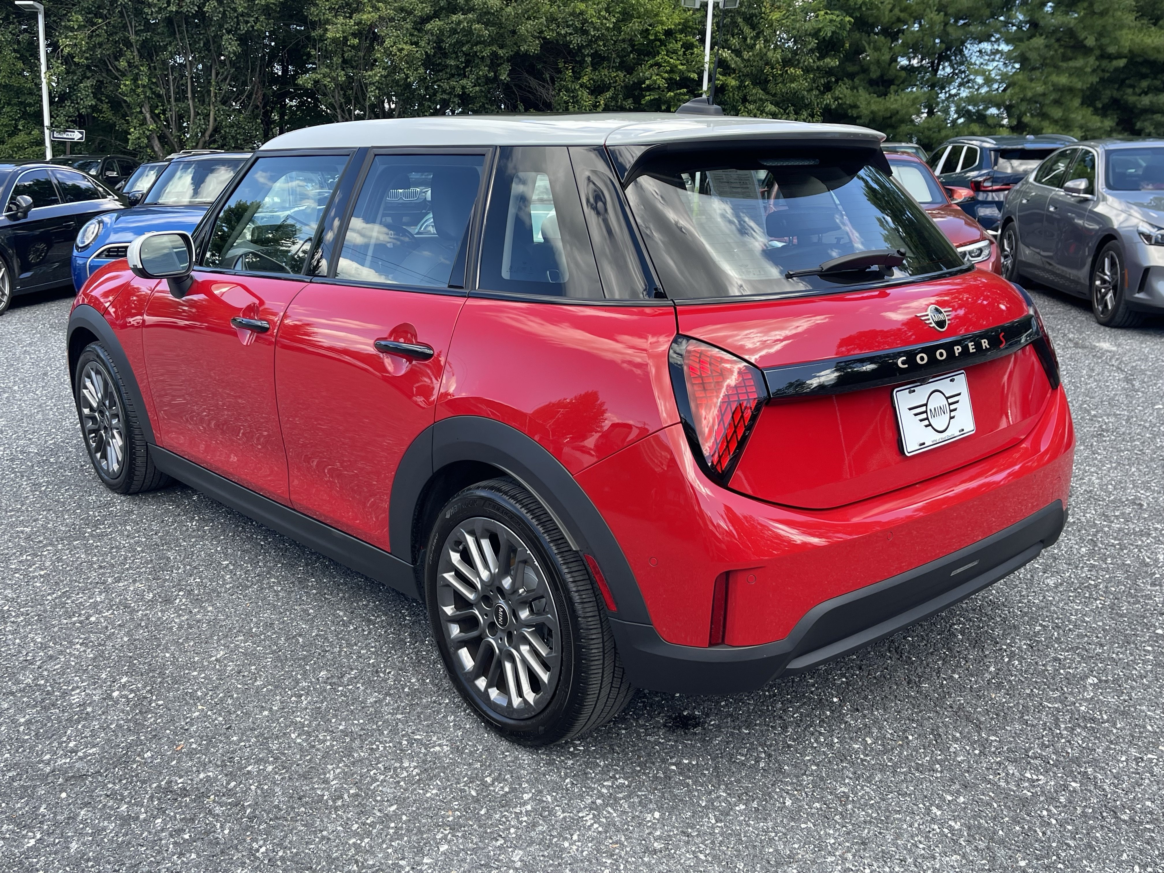 Used 2025 MINI Cooper S FWD image 4