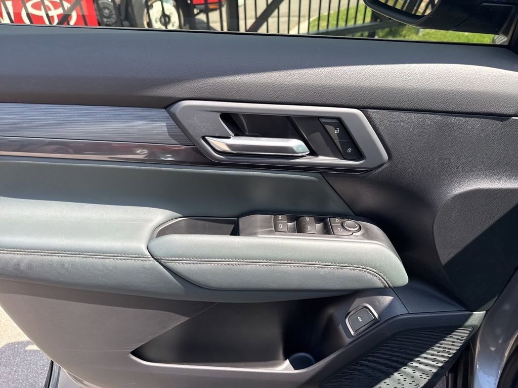 New 2026 GMC Terrain AT4 image 13