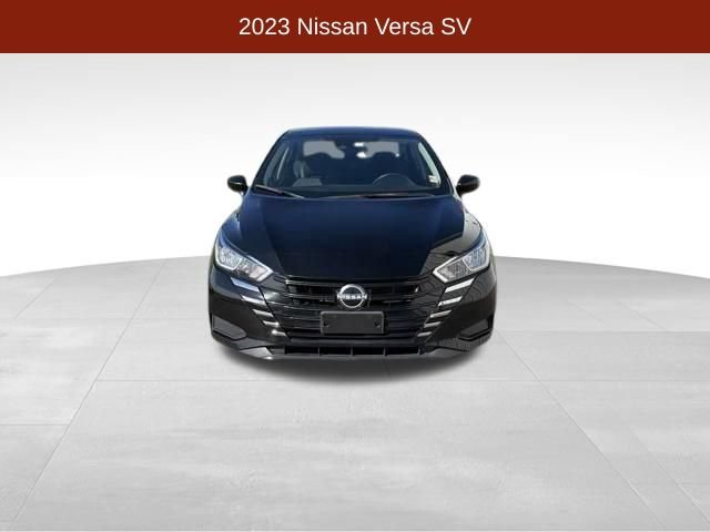 Used 2023 Nissan Versa SV FWD image 2
