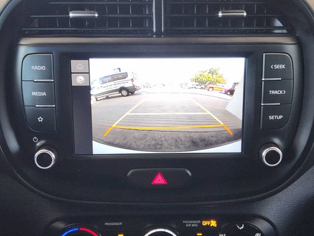 Used 2025 Kia Soul LX w/ LX Technology Package FWD image 6