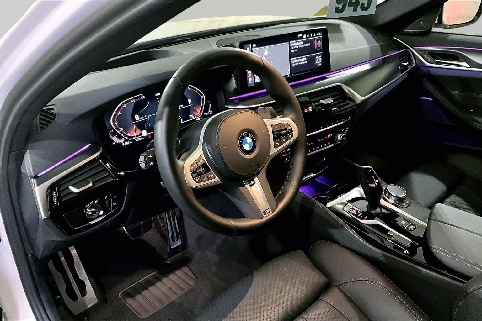 Certified 2023 BMW 530i xDrive w/ M Sport Package AWD/4WD image 17