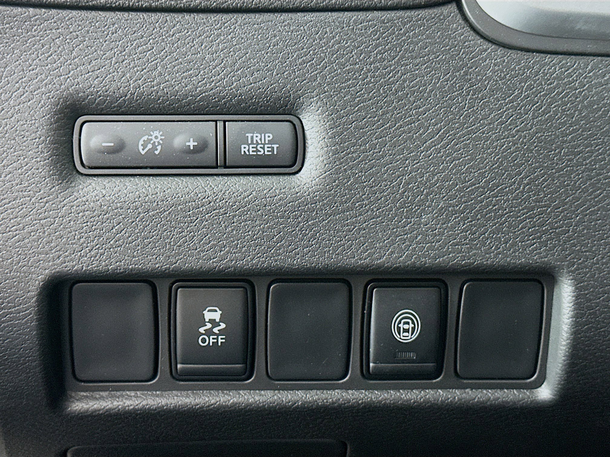 Used 2024 Nissan Murano SV image 16