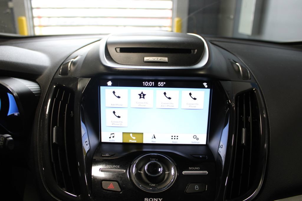 Used 2016 Ford C-MAX Energi SEL w/ Equipment Group 302A FWD image 25