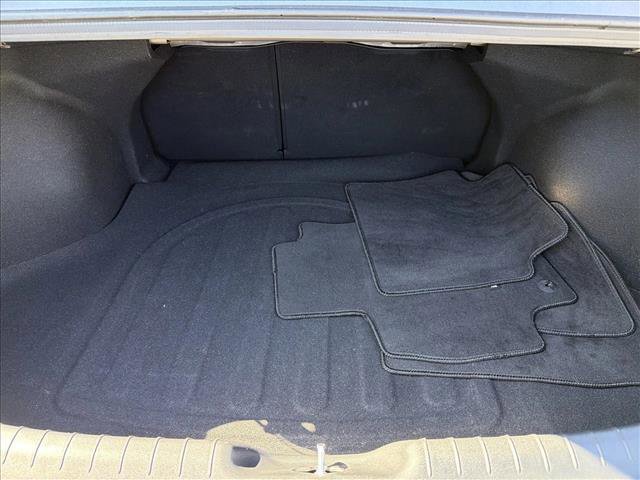Used 2025 Hyundai Elantra SEL FWD image 25