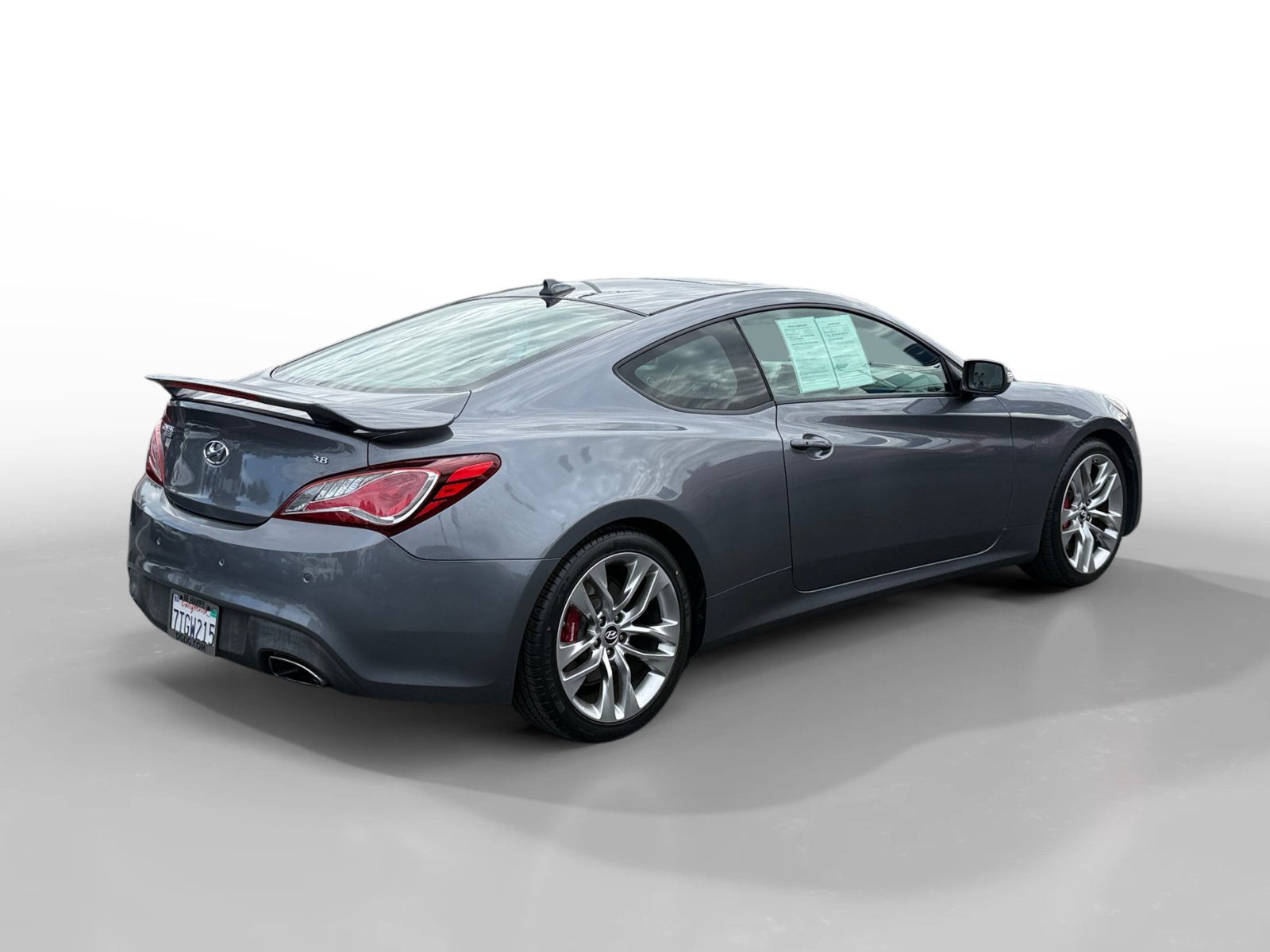 Used 2016 Hyundai Genesis Coupe 3.8 RWD image 5
