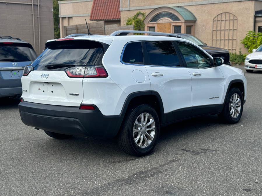 Used 2019 Jeep Cherokee Latitude w/ Cold Weather Group image 4