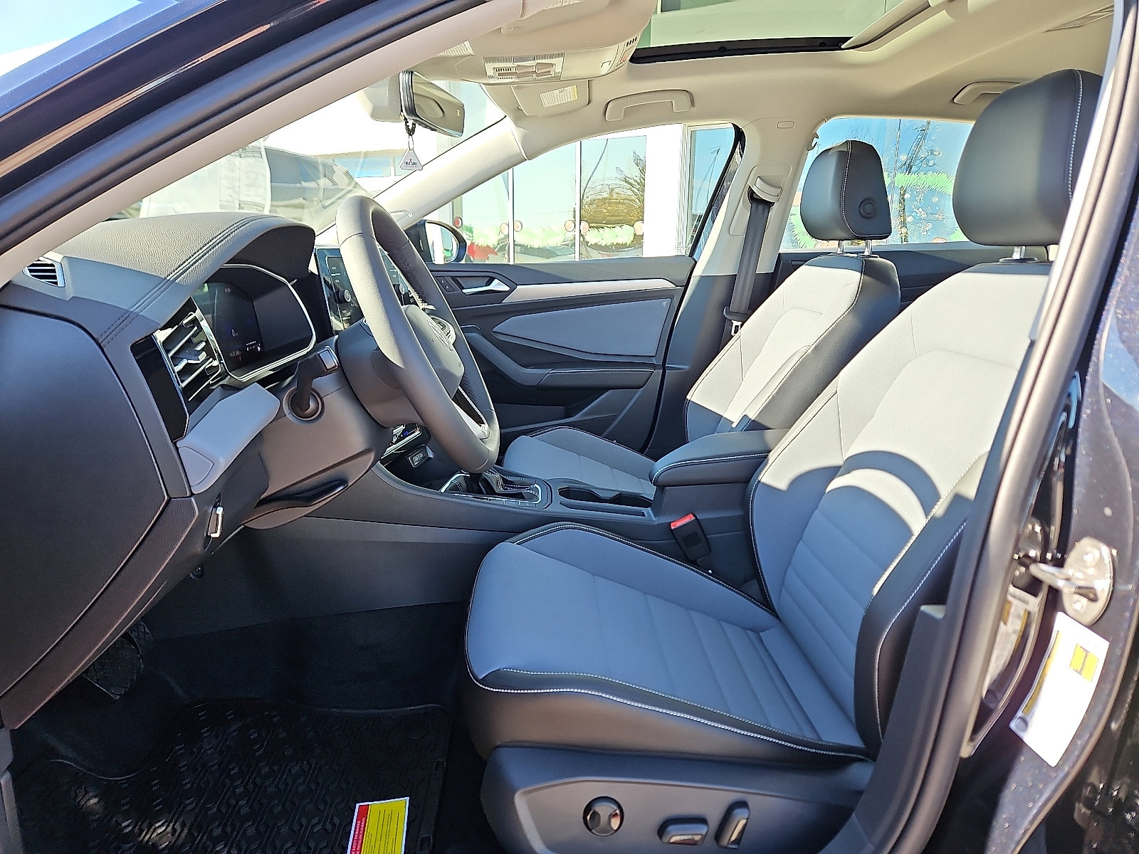 New 2026 Volkswagen Jetta SE image 10