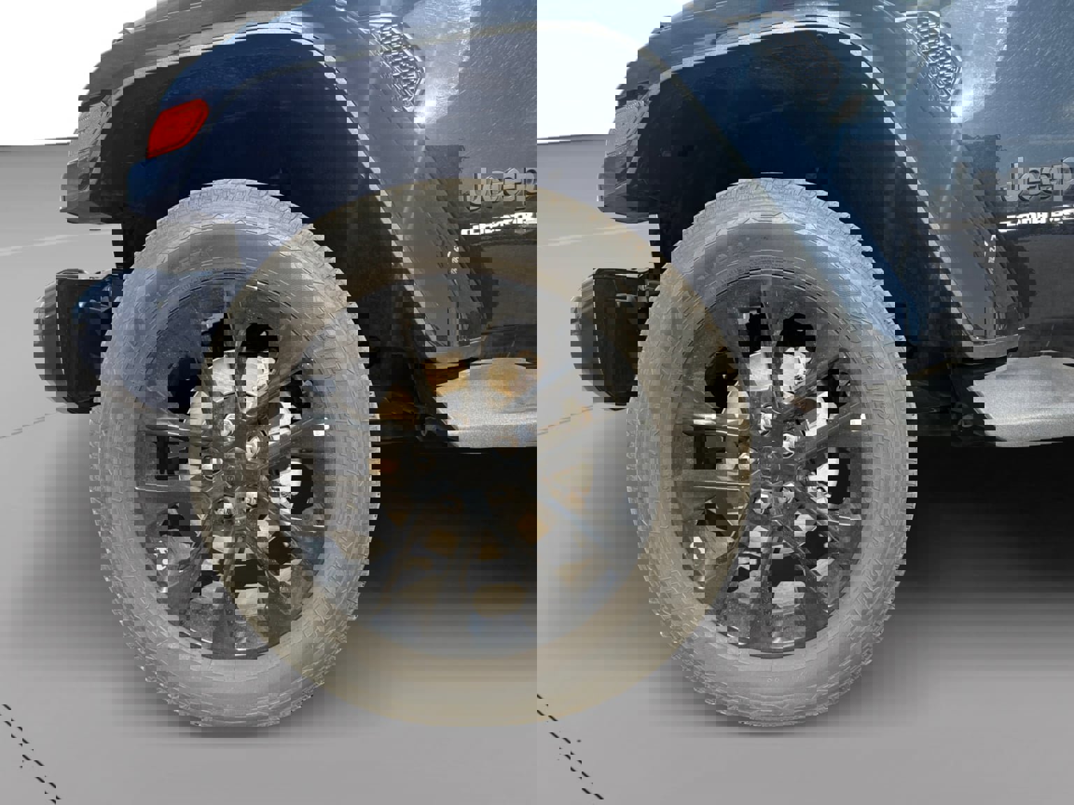 Used 2023 Jeep Gladiator Overland image 9