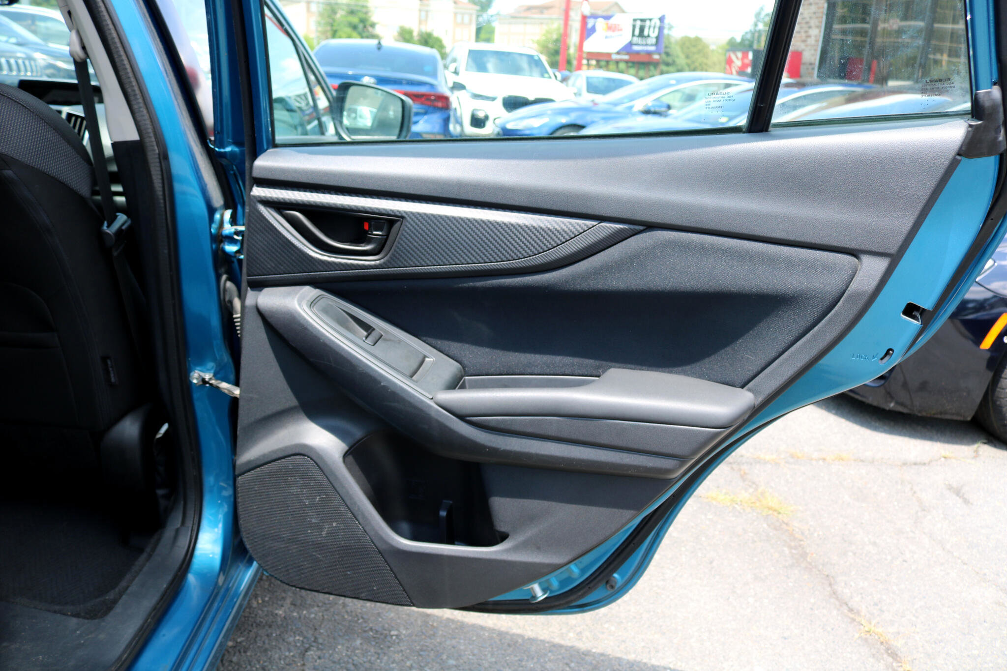 Used 2017 Subaru Impreza 2.0i image 36