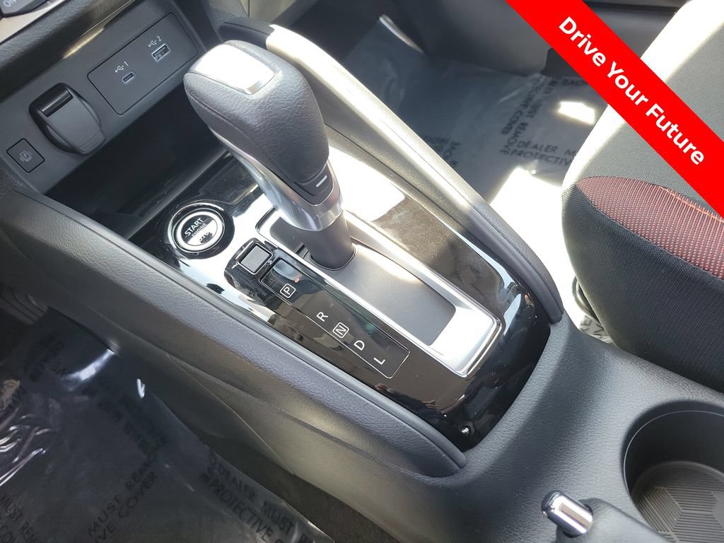 Certified 2025 Nissan Versa SR w/ Trunk Package FWD image 16