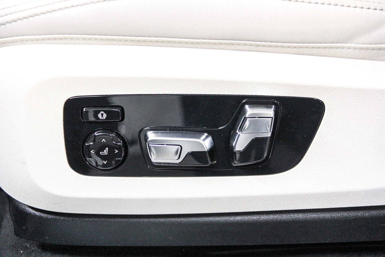 New 2026 BMW X5 sDrive40i RWD image 21