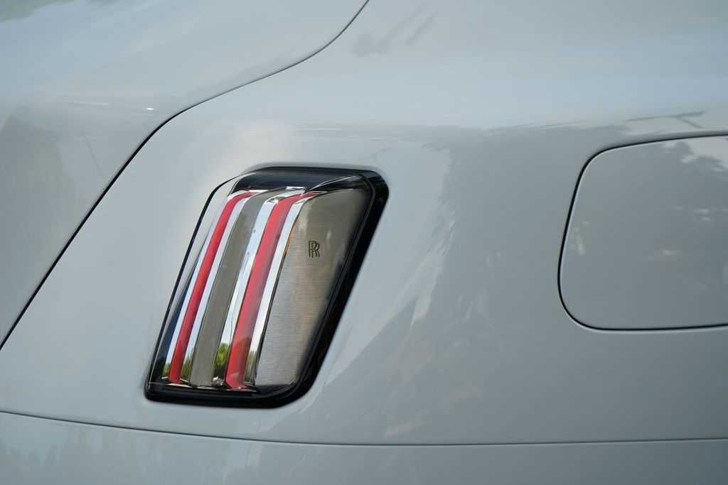 New 2024 Rolls-Royce Spectre w/ Spectre Launch Package image 16