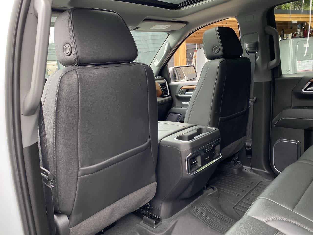 Used 2023 GMC Sierra 1500 Denali w/ Denali Reserve Package AWD/4WD image 15
