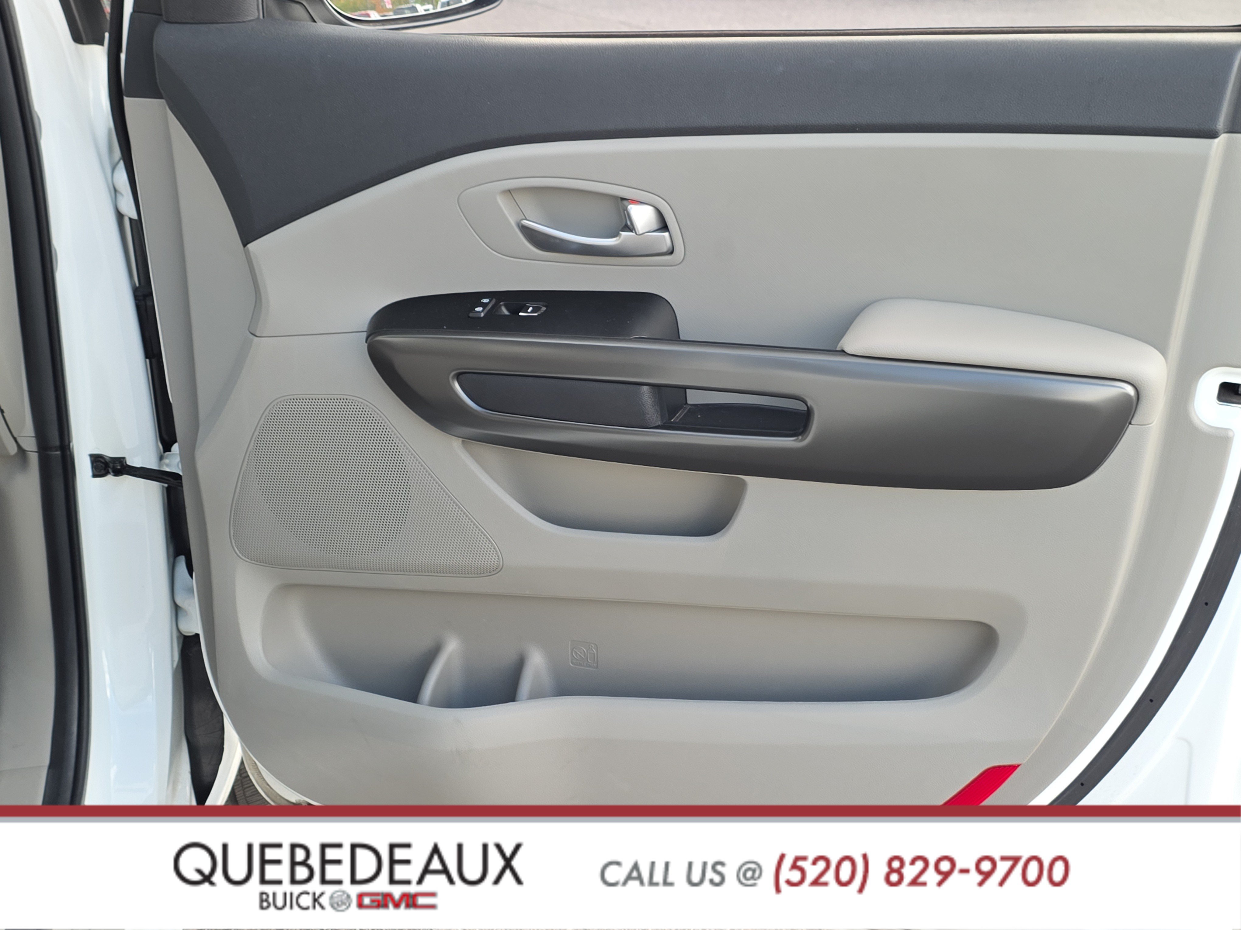 Used 2019 Kia Sedona LX FWD image 24