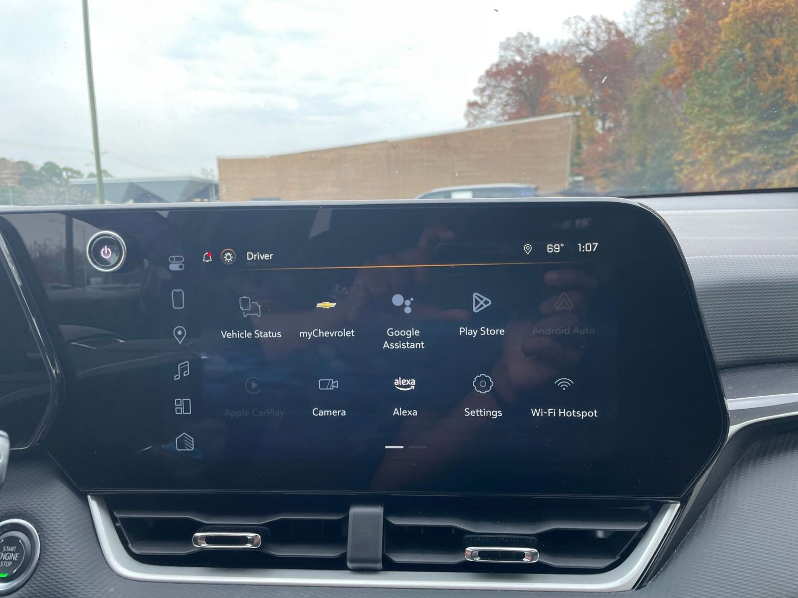 Used 2025 Chevrolet Equinox LT image 20