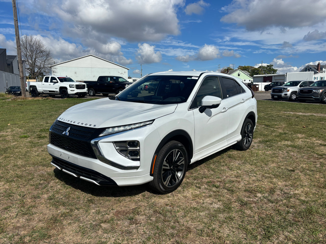 Used 2023 Mitsubishi Eclipse Cross SEL image 3