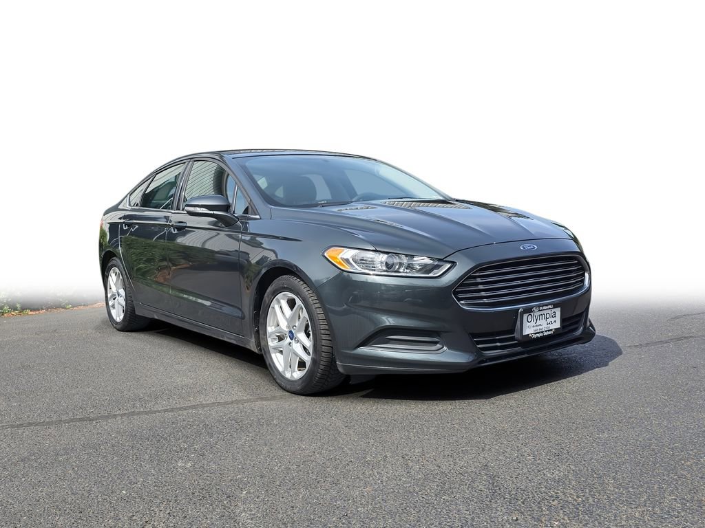 Used 2016 Ford Fusion SE FWD image 1