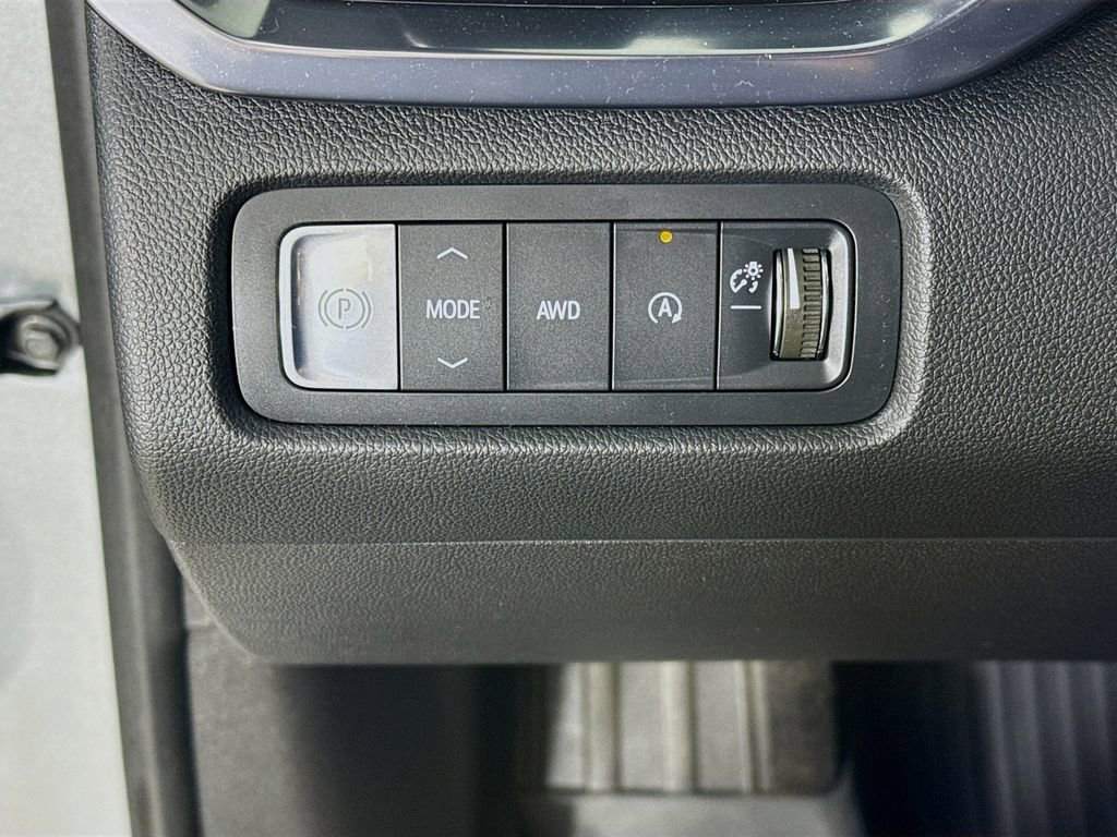 New 2026 GMC Acadia AT4 w/ Super Cruise Package AWD/4WD image 12