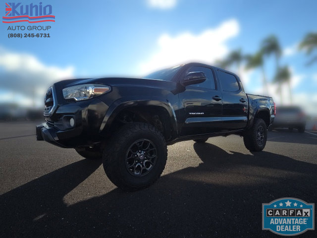 Used 2017 Toyota Tacoma SR5 AWD/4WD image 6