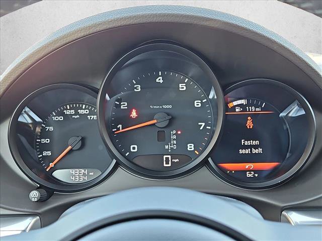 Used 2024 Porsche 718 Cayman image 11