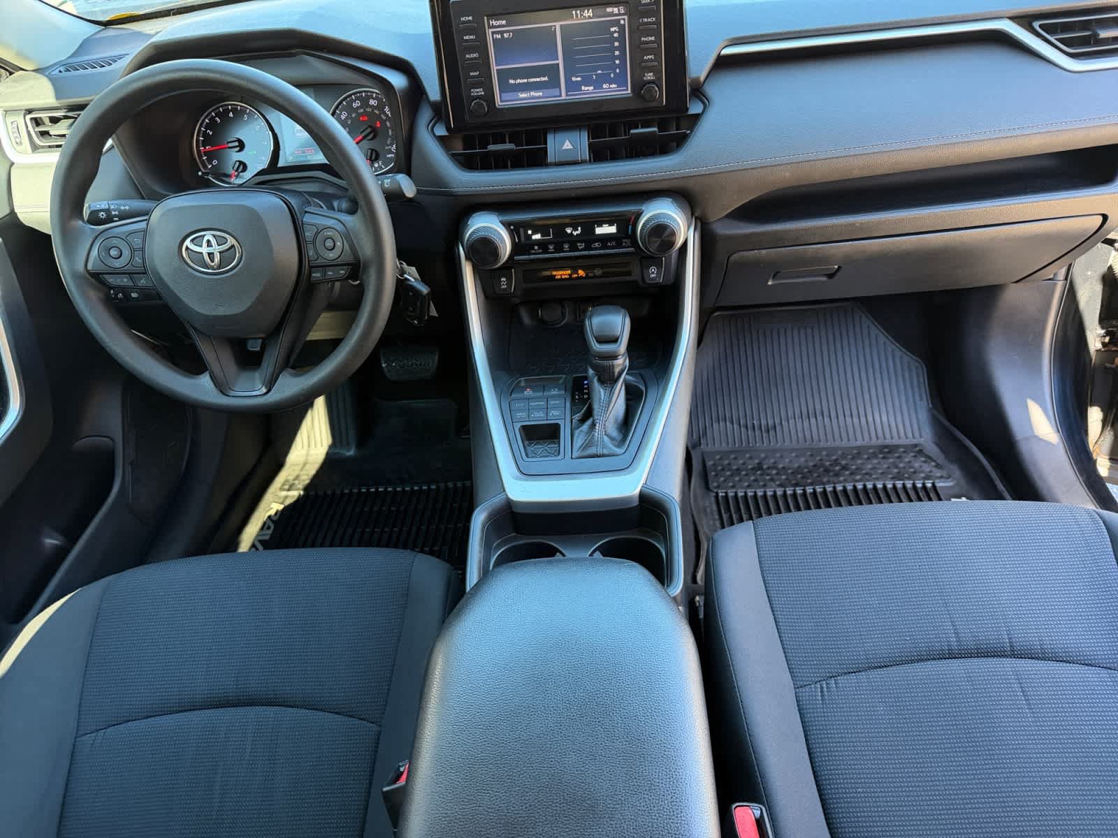 Used 2019 Toyota RAV4 LE w/ All Weather Liner Package AWD/4WD image 22