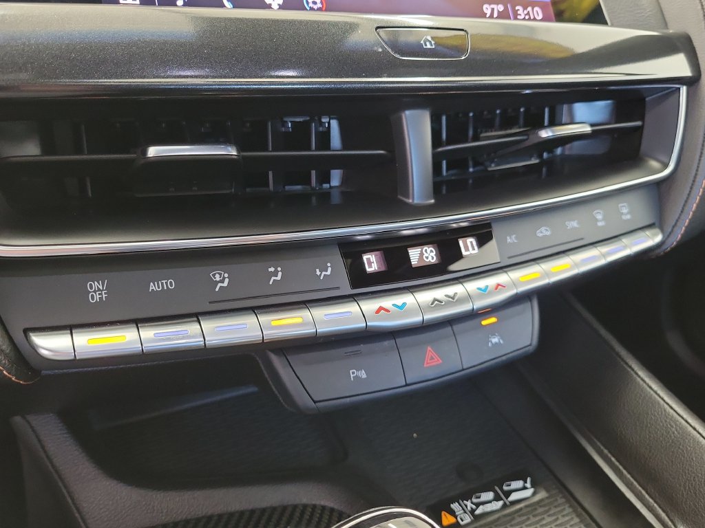 Used 2022 Cadillac CT5 V RWD image 27