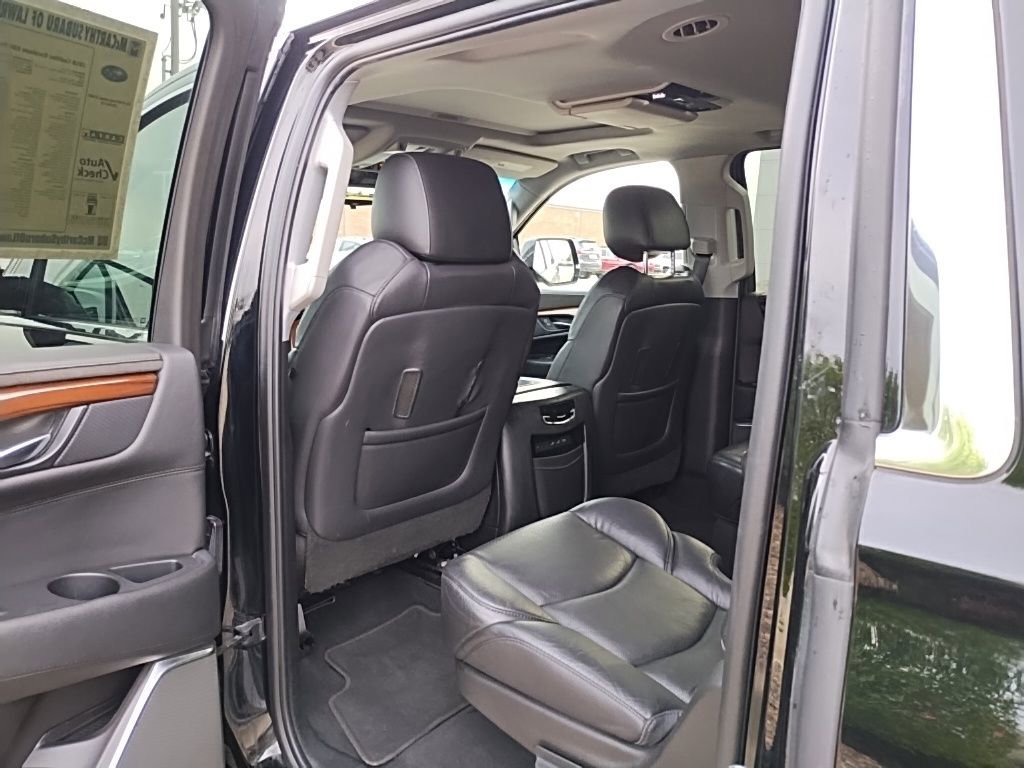 Used 2018 Cadillac Escalade ESV Premium Luxury AWD/4WD image 48