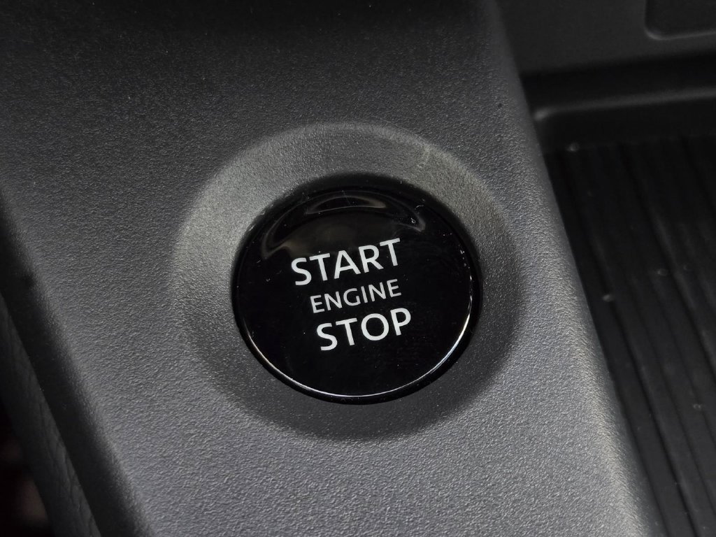 New 2026 Nissan Sentra SR w/ SR Premium Package FWD image 28