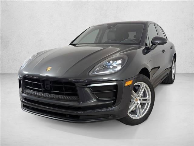Certified 2023 Porsche Macan image 1