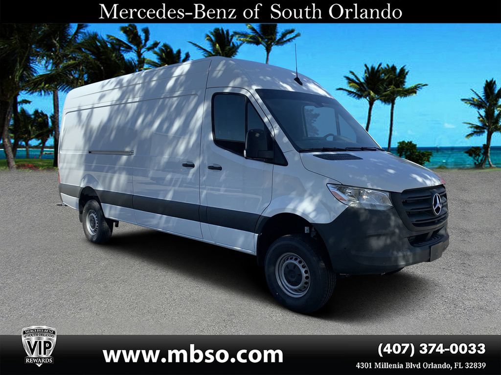 Used 2023 Mercedes-Benz Sprinter 2500 image 1