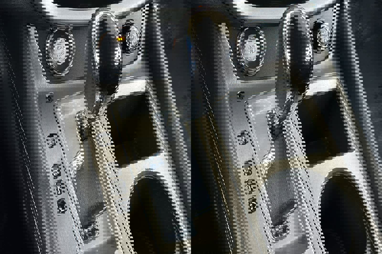 Used 2022 Nissan Murano SV w/ Cargo Package image 23