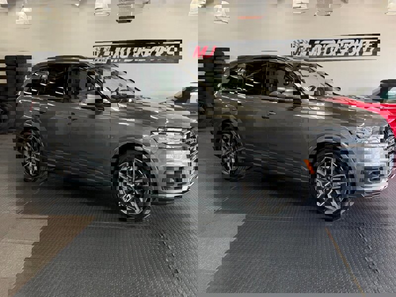 Used 2018 Audi Q7 3.0T Prestige image 21