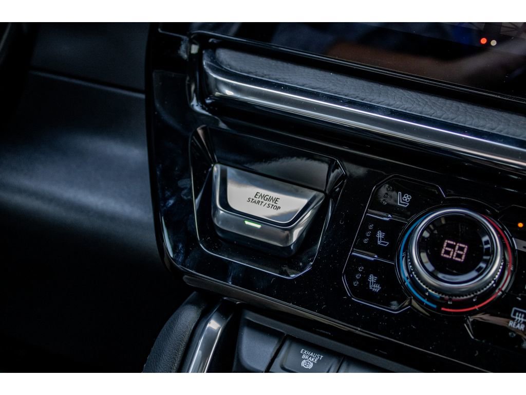 New 2026 GMC Sierra 3500 Denali w/ Denali Reserve Package image 36