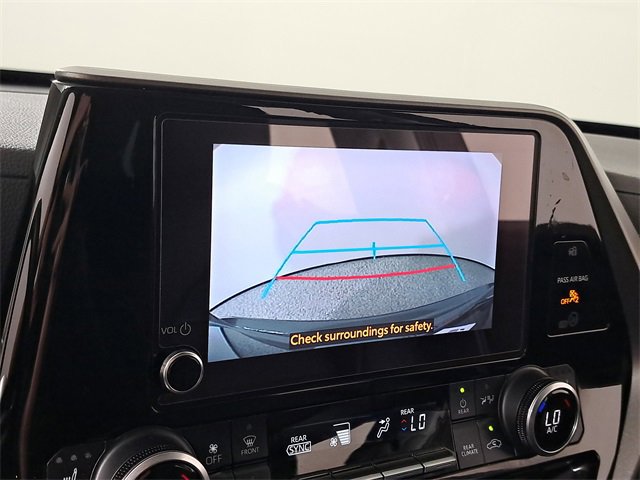 Used 2023 Toyota Highlander XLE image 31