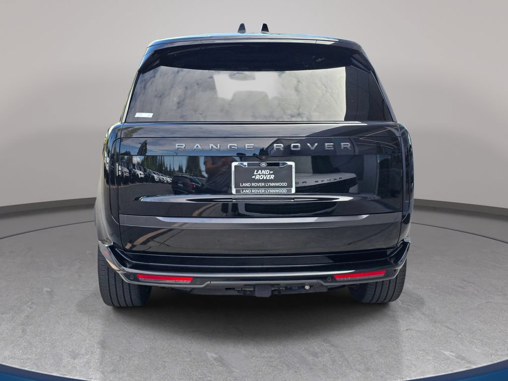 Certified 2025 Land Rover Range Rover Autobiography AWD/4WD image 7