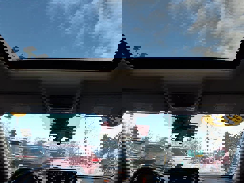 Certified 2023 Nissan Altima 2.5 SV w/ SV Premium Package image 14