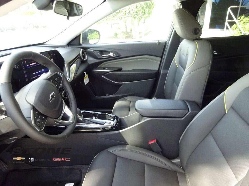 New 2026 Chevrolet Trax ACTIV w/ Sunroof Package FWD image 13