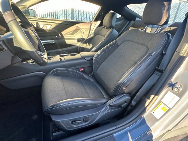 Used 2024 Ford Mustang Coupe RWD image 12