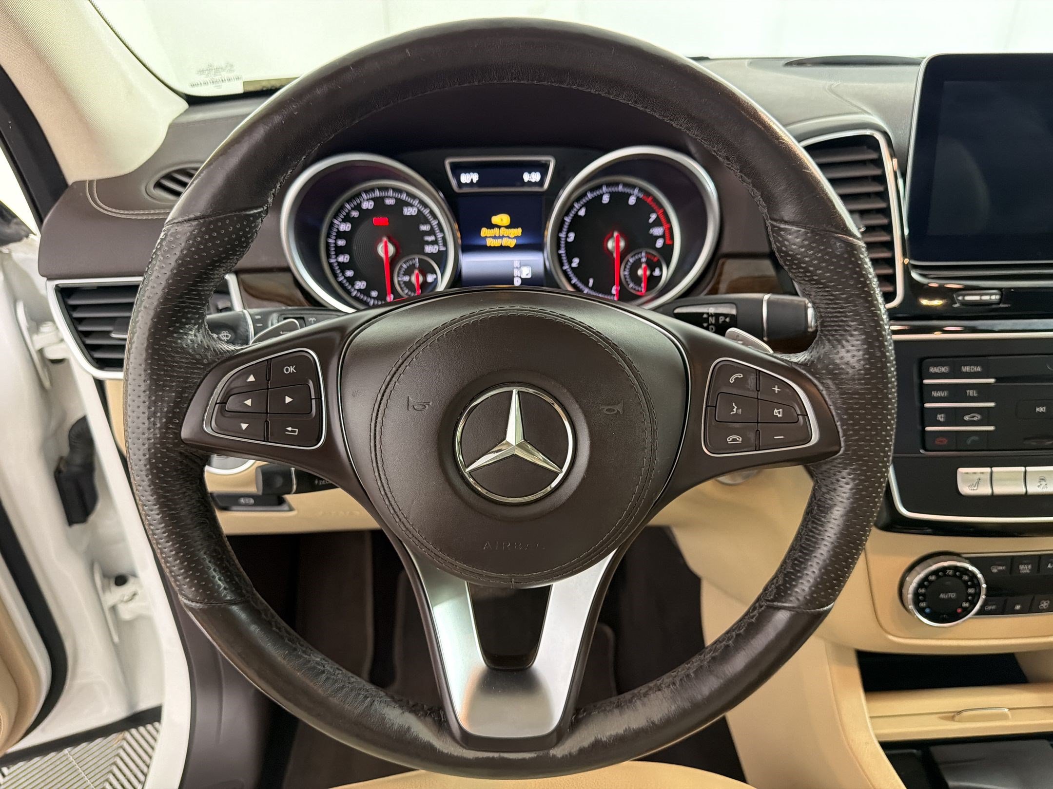Used 2017 Mercedes-Benz GLS 450 4MATIC image 11