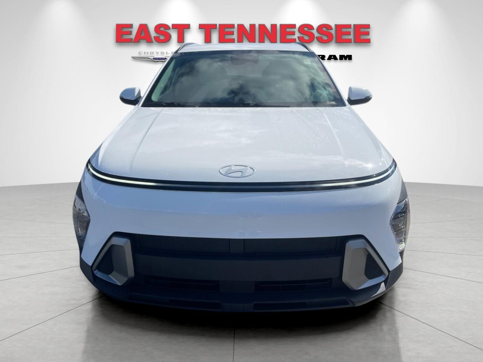 Used 2025 Hyundai Kona SEL image 9