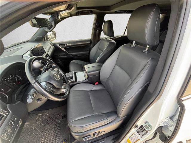 Used 2022 Lexus GX 460 GX 460 image 17