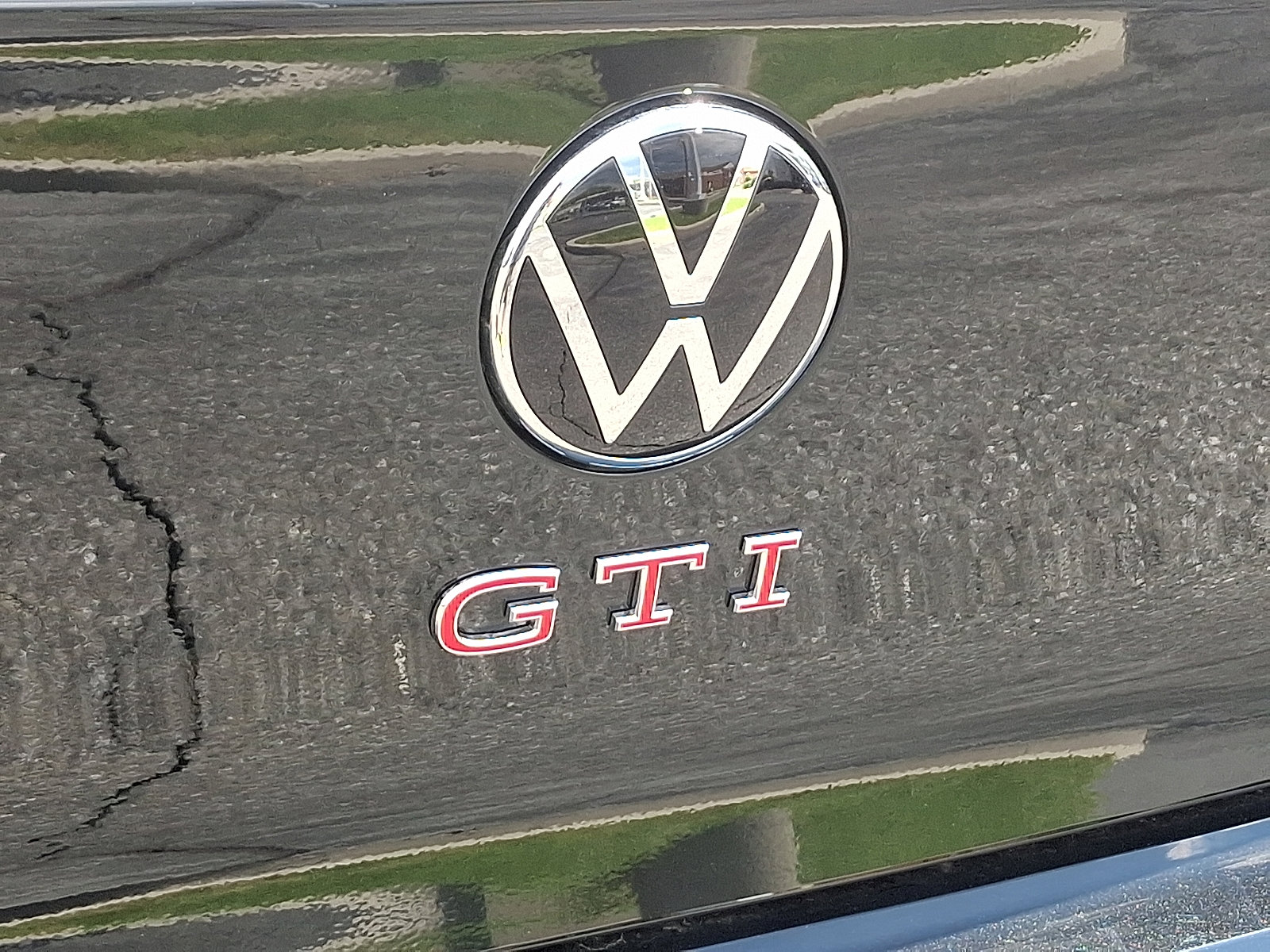 New 2025 Volkswagen GTI Autobahn image 12