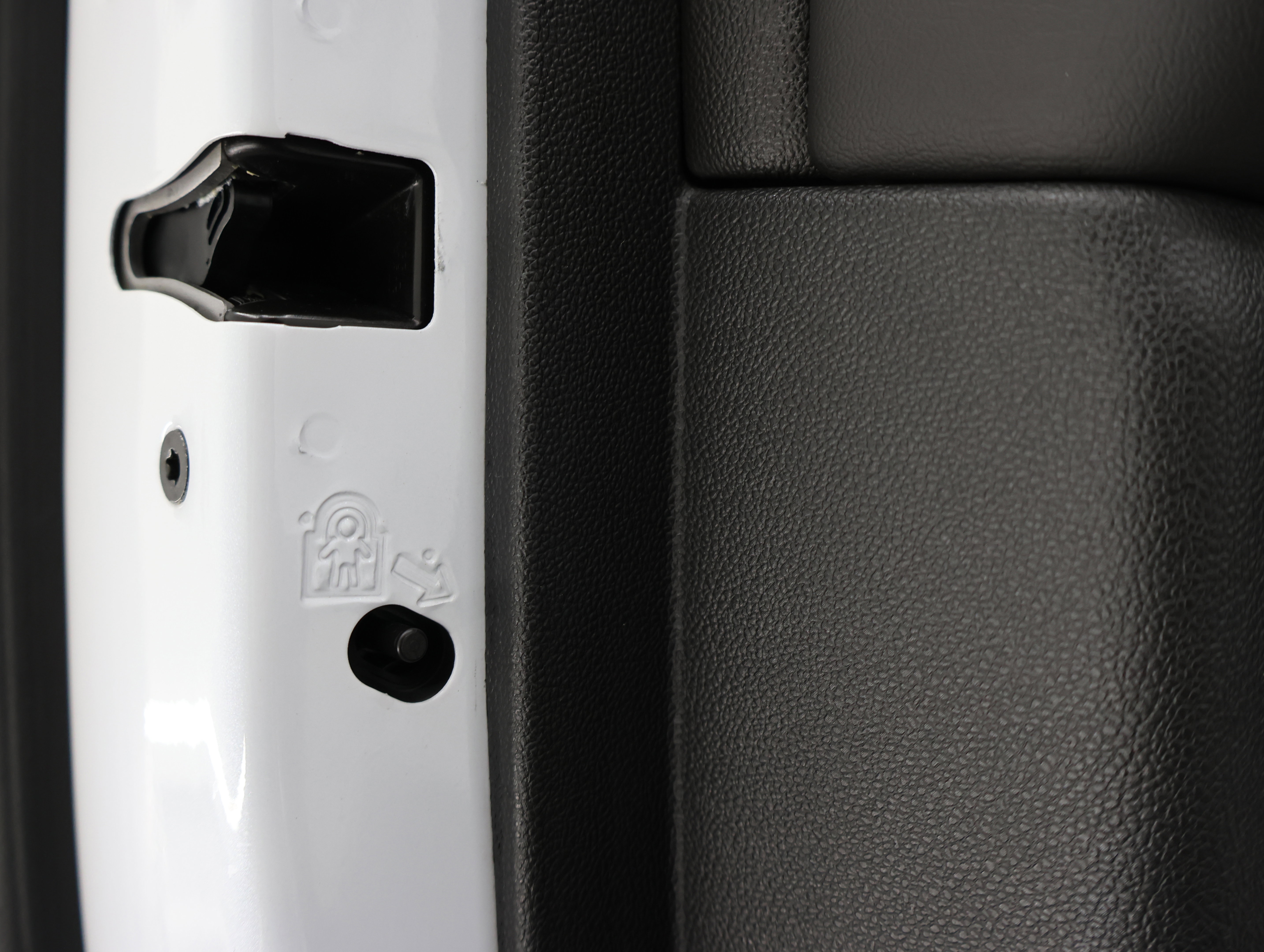 Used 2021 Chevrolet Silverado 2500 High Country w/ Z71 Off-Road Package image 44